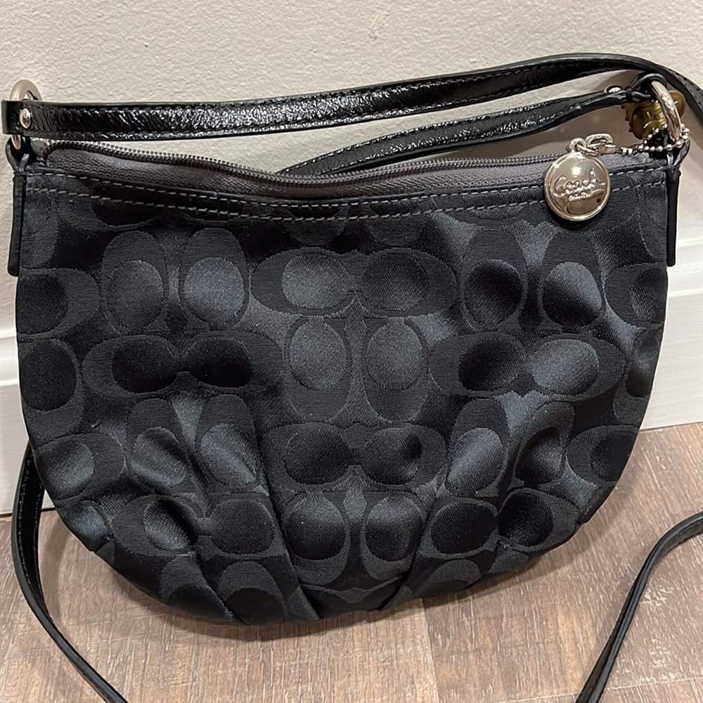 COACH 🐎 cross body purse